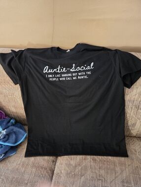 AUNTIE Black T-Shirt